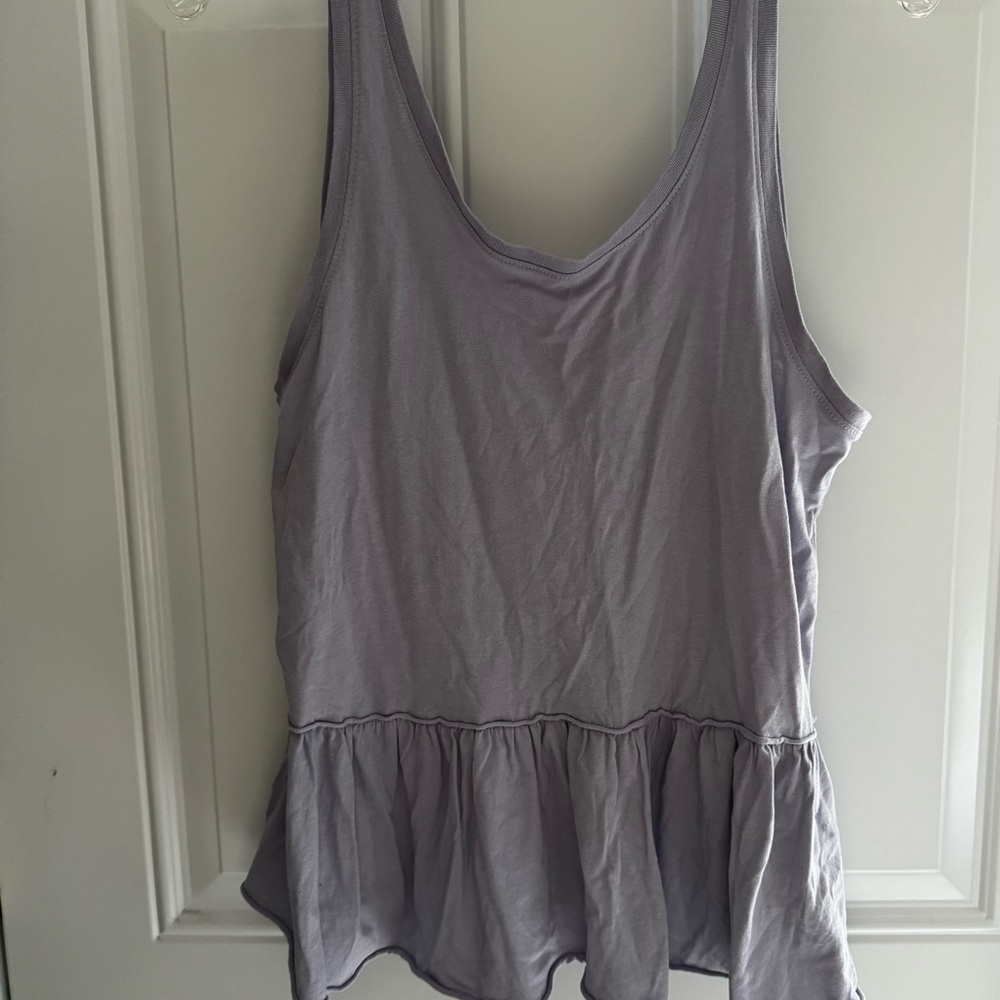 Women's Lilac Sleeveless Top